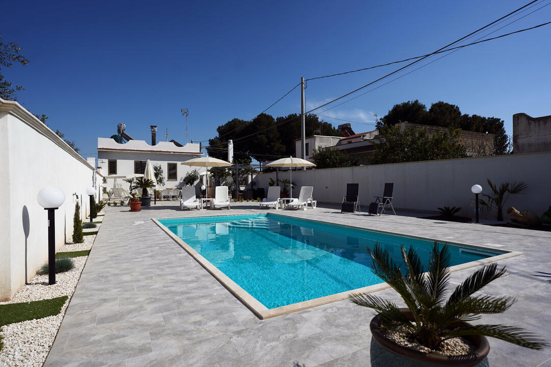 Outdoor pool Outdoor pool